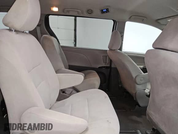 2020 Toyota Sienna L with VIN 5TDZZ3DC7LS034442, listed as a Copart auction lot 64670215 with 143,421 mi miles and Clean title. Bid and sale history available at DreamBid. Image 11.