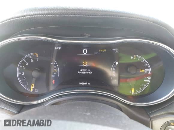 2015 Jeep Grand Cherokee Overland z VIN 1C4RJFCG6FC613232, wystawiony jako IAAI lot #43476794 z przebiegiem 106 697 mil mil oraz . Historia ofert i sprzedaży dostępna na DreamBid. Obrazek 7.