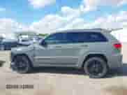2019 Jeep Grand Cherokee Altitude z VIN 1C4RJEAGXKC832489, wystawiony jako IAAI lot #43379107 z przebiegiem 56 584 mil mil oraz . Historia ofert i sprzedaży dostępna na DreamBid. Obrazek 14.