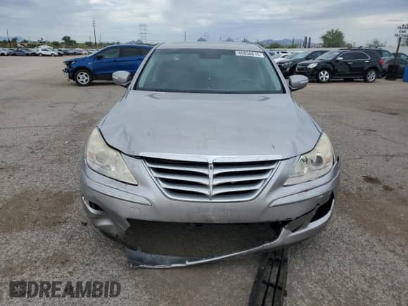 2009 Hyundai Genesis с VIN KMHGC46E59U042858, выставлен на аукционе Copart как лот 80850815 с пробегом 126 521 миль миль и Списание • Salvage title. История ставок и продаж доступна на DreamBid. Изображение 5.