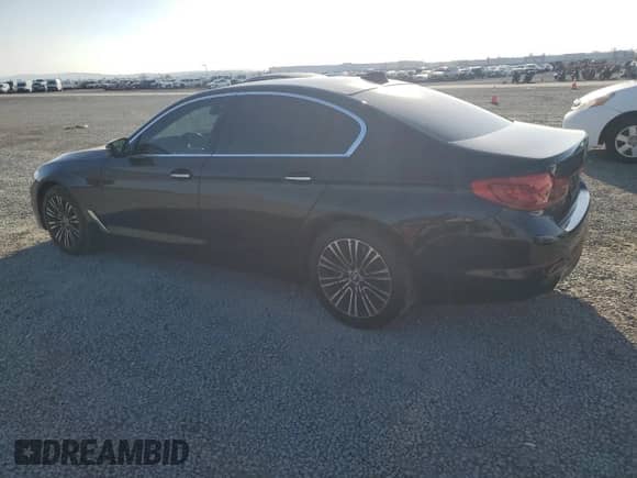2018 BMW 5 Series 530i с VIN WBAJA5C5XJG898652, выставлен на аукционе Copart как лот 85864915 с пробегом 156 587 миль миль и Чистый • Clean title. История ставок и продаж доступна на DreamBid. Изображение 2.