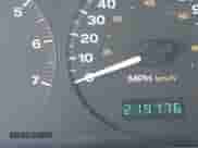 1999 Jeep Grand Cherokee Laredo с VIN 1J4G258S9XC538601, выставлен на аукционе IAAI как лот 42411986 с пробегом 219 776 миль миль и . История ставок и продаж доступна на DreamBid. Изображение 16.