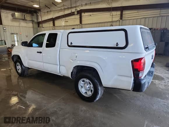 2023 Toyota Tacoma SR z VIN 3TYRX5GN7PT077445, wystawiony jako Copart lot #80279625 z przebiegiem 55 261 mil mil oraz Szkoda całkowita • Salvage title. Historia ofert i sprzedaży dostępna na DreamBid. Obrazek 2.