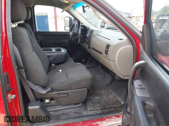 2012 Chevrolet Silverado 1500 LS with VIN 1GCRKREA4CZ318646, listed as a IAAI auction lot 43508338 with 257,336 mi miles and . Bid and sale history available at DreamBid. Image 5.