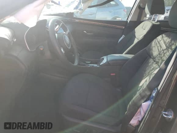 2022 Hyundai Tucson SEL with VIN 5NMJBCAE1NH072634, listed as a Copart auction lot 70405965 with 20,532 mi miles and Salvage title. Bid and sale history available at DreamBid. Image 7.