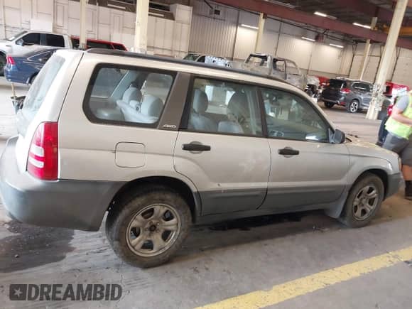2004 Subaru Forester X with VIN JF1SG63604H737591, listed as a IAAI auction lot 42533905 with 188,163 mi miles and . Bid and sale history available at DreamBid. Image 13.