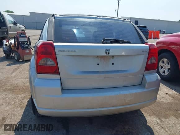 2007 Dodge Caliber SXT with VIN 1B3HB48B67D114910, listed as a IAAI auction lot 42881361 with Not provided miles and . Bid and sale history available at DreamBid. Image 17.