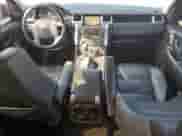 2007 Land Rover Range Rover Sport SC z VIN SALSH234X7A990275, wystawiony jako Copart lot #55015325 z przebiegiem 118 427 mil mil oraz Szkoda całkowita • Salvage title. Historia ofert i sprzedaży dostępna na DreamBid. Obrazek 8.