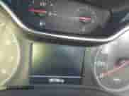 2017 Chevrolet Cruze LS z VIN 1G1BC5SMXH7143160, wystawiony jako IAAI lot #43407230 z przebiegiem 197 700 mil mil oraz . Historia ofert i sprzedaży dostępna na DreamBid. Obrazek 7.