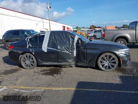 2017 BMW 5 Series 540i with VIN WBAJE5C34HG915409, listed as a IAAI auction lot 43583967 with 69,713 mi miles and . Bid and sale history available at DreamBid. Image 13.