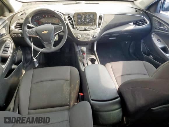 2024 Chevrolet Malibu RS с VIN 1G1ZG5STXRF243986, выставлен на аукционе Copart как лот 63153695 с пробегом 34 875 миль миль и Чистый • Clean title. История ставок и продаж доступна на DreamBid. Изображение 8.