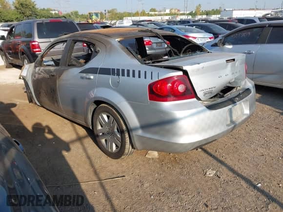 2012 Dodge Avenger SE с VIN 1C3CDZAB4CN265361, выставлен на аукционе IAAI как лот 43256473 с пробегом Не указан миль и . История ставок и продаж доступна на DreamBid. Изображение 3.