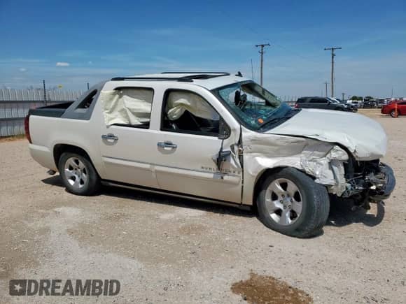 2008 Chevrolet Avalanche LTZ с VIN 3GNFK12308G276145, выставлен на аукционе Copart как лот 69482405 с пробегом Не указан миль и Списание • Salvage title. История ставок и продаж доступна на DreamBid. Изображение 4.