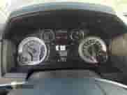 2016 Ram 1500 Laramie z VIN 1C6RR7VM3GS280830, wystawiony jako Copart lot #80669555 z przebiegiem 202 998 mil mil oraz Czysty tytuł • Clean title. Historia ofert i sprzedaży dostępna na DreamBid. Obrazek 9.