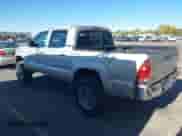 2007 Toyota Tacoma with VIN 5TELU42N47Z328906, listed as a IAAI auction lot 43492780 with 142,268 mi miles and . Bid and sale history available at DreamBid. Image 3.