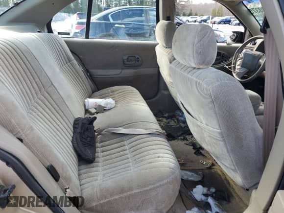 1999 Chevrolet Lumina с VIN 2G1WL52M2X9254235, выставлен на аукционе Copart как лот 44080375 с пробегом 80 826 миль миль и На запчасти • Non repairable. История ставок и продаж доступна на DreamBid. Изображение 10.