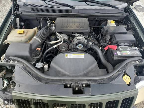 2008 Jeep Grand Cherokee Laredo с VIN 1J8GS48K18C246709, выставлен на аукционе Copart как лот 69727585 с пробегом 188 431 миль миль и Списание • Salvage title. История ставок и продаж доступна на DreamBid. Изображение 12.