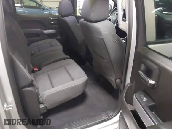 2018 Chevrolet Silverado 1500 LT с VIN 3GCUKRECXJG492648, выставлен на аукционе IAAI как лот 42419524 с пробегом 124 277 миль миль и . История ставок и продаж доступна на DreamBid. Изображение 8.