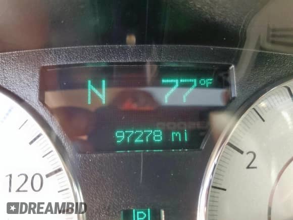 2009 Chrysler 300 C Hemi с VIN 2C3KA63T89H572011, выставлен на аукционе Copart как лот 62315945 с пробегом 97 278 миль миль и Чистый • Clean title. История ставок и продаж доступна на DreamBid. Изображение 12.