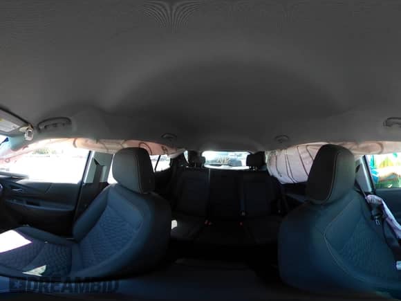 2020 Chevrolet Equinox LT z VIN 2GNAXKEVXL6271747, wystawiony jako IAAI lot #43338816 z przebiegiem 59 094 mil mil oraz . Historia ofert i sprzedaży dostępna na DreamBid. Obrazek 18.