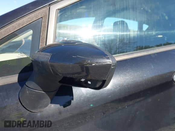 2011 Ford Fiesta SE with VIN 3FADP4EJ2BM131930, listed as a IAAI auction lot 43499588 with 217,381 mi miles and . Bid and sale history available at DreamBid. Image 13.