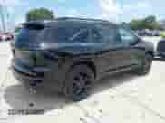 2024 Chevrolet Traverse FWD RS z VIN 1GNERLKS7RJ223646, wystawiony jako IAAI lot #42681665 z przebiegiem 6 480 mil mil oraz . Historia ofert i sprzedaży dostępna na DreamBid. Obrazek 4.