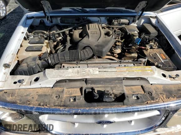 2000 Ford Explorer Eddie Bauer z VIN 1FMDU64EXYZA33959, wystawiony jako Copart lot #80703974 z przebiegiem 181 523 mil mil oraz Szkoda całkowita • Salvage title. Historia ofert i sprzedaży dostępna na DreamBid. Obrazek 11.