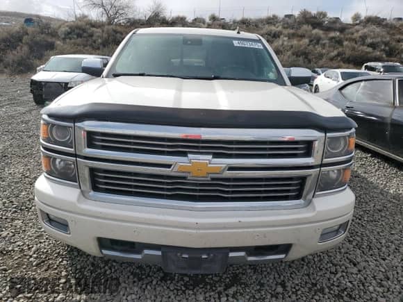 2014 Chevrolet Silverado 1500 High Country with VIN 3GCUKTEJ0EG431584, listed as a Copart auction lot 49073475 with 212,354 mi miles and Salvage title. Bid and sale history available at DreamBid. Image 5.