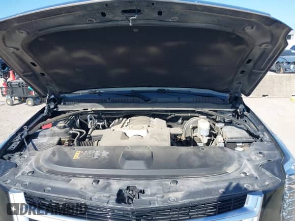 2019 Cadillac Escalade ESV Luxury с VIN 1GYS4HKJXKR125761, выставлен на аукционе IAAI как лот 42823842 с пробегом 118 954 миль миль и . История ставок и продаж доступна на DreamBid. Изображение 10.