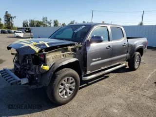 2017 Toyota Tacoma SR5 z VIN 3TMBZ5DN3HM006689, wystawiony jako Copart lot #80752665 z przebiegiem 49 836 mil mil oraz Szkoda całkowita • Salvage title. Historia ofert i sprzedaży dostępna na DreamBid. Obrazek 1.