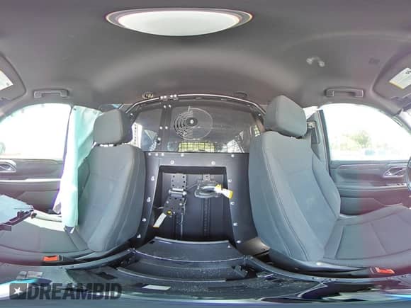 2024 Chevrolet Tahoe с VIN 1GBSCLEDXRR178685, выставлен на аукционе Copart как лот 54550585 с пробегом 6 944 миль миль и На запчасти • Non repairable. История ставок и продаж доступна на DreamBid. Изображение 15.