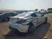 2013 Hyundai Genesis Coupe R-Spec z VIN KMHHU6KJ7DU101207, wystawiony jako Copart lot #60152565 z przebiegiem 67 807 mil mil oraz Szkoda całkowita • Salvage title. Historia ofert i sprzedaży dostępna na DreamBid. Obrazek 3.