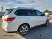 2015 Nissan Pathfinder SL с VIN 5N1AR2MM3FC708877, выставлен на аукционе Copart как лот 83975245 с пробегом 51 802 миль миль и Списание • Salvage title. История ставок и продаж доступна на DreamBid. Изображение 3.