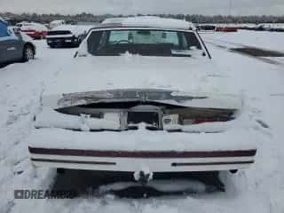 1978 Chevrolet Monte Carlo z VIN 1Z37U8B494725, wystawiony jako Copart lot #44415805 z przebiegiem 1 993 mil mil oraz Szkoda całkowita • Salvage title. Historia ofert i sprzedaży dostępna na DreamBid. Obrazek 6.