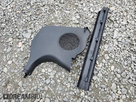 2006 BMW Z4 3.0si с VIN 4USBU53536LX00470, выставлен на аукционе Copart как лот 52366365 с пробегом Не указан миль и Списание • Salvage title. История ставок и продаж доступна на DreamBid. Изображение 12.