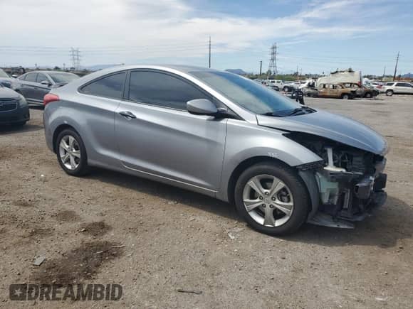 2013 Hyundai Elantra GS z VIN KMHDH6AE7DU018755, wystawiony jako Copart lot #71081685 z przebiegiem 123 634 mil mil oraz Szkoda całkowita • Salvage title. Historia ofert i sprzedaży dostępna na DreamBid. Obrazek 4.