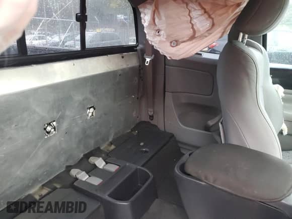 2015 Toyota Tacoma с VIN 5TFUU4EN3FX142375, выставлен на аукционе Copart как лот 81690545 с пробегом 94 403 миль миль и Списание • Salvage title. История ставок и продаж доступна на DreamBid. Изображение 10.