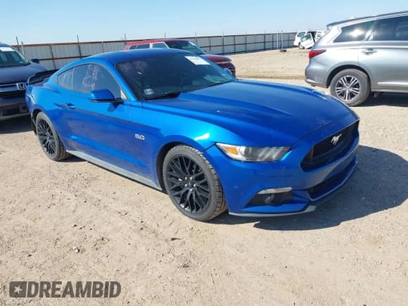 2017 Ford Mustang GT z VIN 1FA6P8CF0H5310934, wystawiony jako IAAI lot #43198857 z przebiegiem 92 428 mil mil oraz . Historia ofert i sprzedaży dostępna na DreamBid. Obrazek 1.