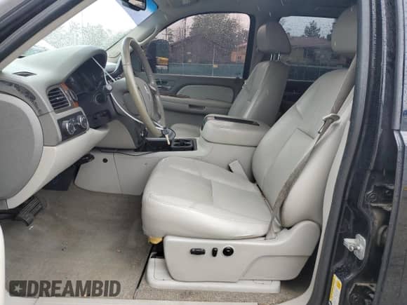 2007 GMC Sierra 1500 SLT с VIN 2GTEK13M771699436, выставлен на аукционе Copart как лот 59618125 с пробегом 165 445 миль миль и Списание • Salvage title. История ставок и продаж доступна на DreamBid. Изображение 7.