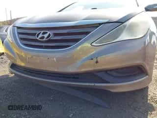 2014 Hyundai Sonata GLS z VIN 5NPEB4ACXEH838269, wystawiony jako IAAI lot #42968890 z przebiegiem 109 056 mil mil oraz . Historia ofert i sprzedaży dostępna na DreamBid. Obrazek 6.