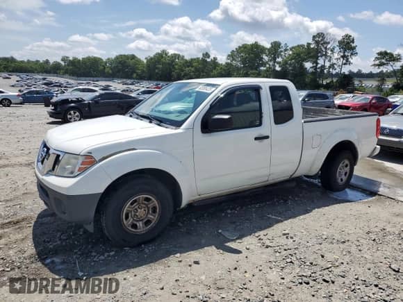 2017 Nissan Frontier S with VIN 1N6BD0CT7HN760845, listed as a Copart auction lot 60088435 with 215,591 mi miles and Salvage title. Bid and sale history available at DreamBid. Image 1.