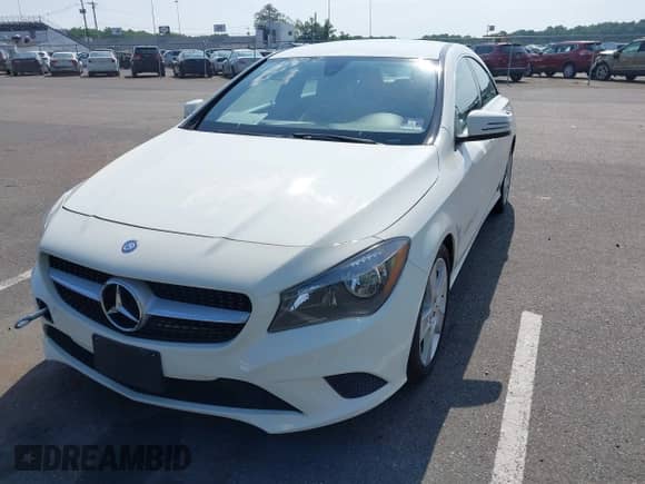 2015 Mercedes-Benz CLA 250 with VIN WDDSJ4GB3FN190110, listed as a IAAI auction lot 42870135 with 106,195 mi miles and . Bid and sale history available at DreamBid. Image 2.