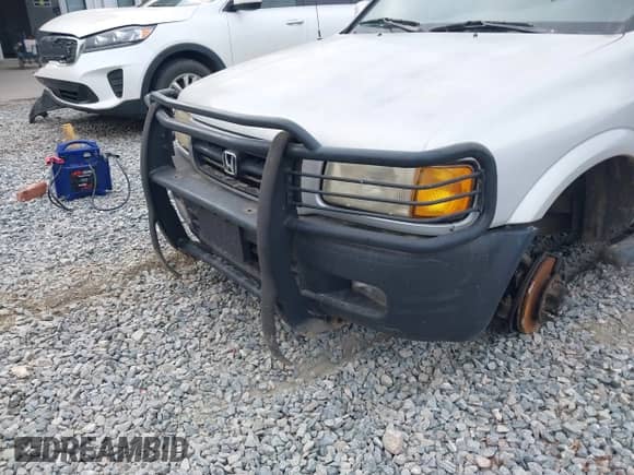 1999 Honda Passport LX с VIN 4S6CM58W8X4420943, выставлен на аукционе IAAI как лот 42118510 с пробегом 171 821 миль миль и . История ставок и продаж доступна на DreamBid. Изображение 14.