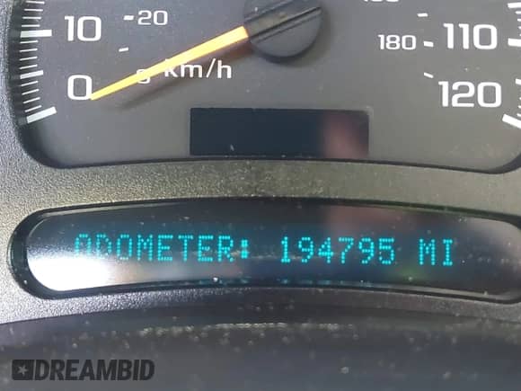 2005 Chevrolet Silverado 1500 LS z VIN 2GCEC13T751366249, wystawiony jako IAAI lot #41986002 z przebiegiem 194 795 mil mil oraz . Historia ofert i sprzedaży dostępna na DreamBid. Obrazek 16.