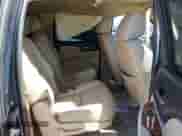 2008 Chevrolet Suburban 2LT z VIN 3GNFK16368G215490, wystawiony jako IAAI lot #41849979 z przebiegiem 195 184 mil mil oraz . Historia ofert i sprzedaży dostępna na DreamBid. Obrazek 8.