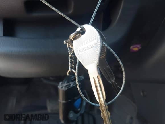 1998 Nissan Pathfinder XE with VIN JN8AR05Y4WW227064, listed as a IAAI auction lot 42129255 with Not provided miles and . Bid and sale history available at DreamBid. Image 11.