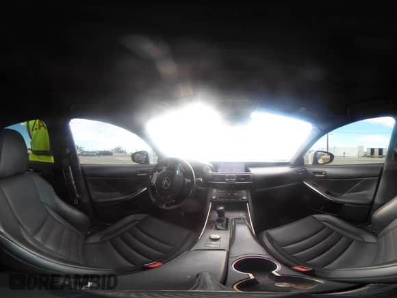 2018 Lexus IS 300 с VIN JTHBA1D26J5065333, выставлен на аукционе IAAI как лот 43423228 с пробегом 85 736 миль миль и . История ставок и продаж доступна на DreamBid. Изображение 18.