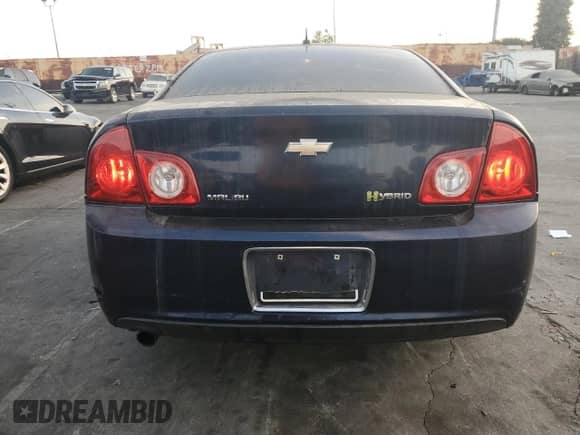 2010 Chevrolet Malibu с VIN 1G1ZF5EZ8AF157230, выставлен на аукционе Copart как лот 86110804 с пробегом 161 605 миль миль и Списание • Salvage title. История ставок и продаж доступна на DreamBid. Изображение 6.