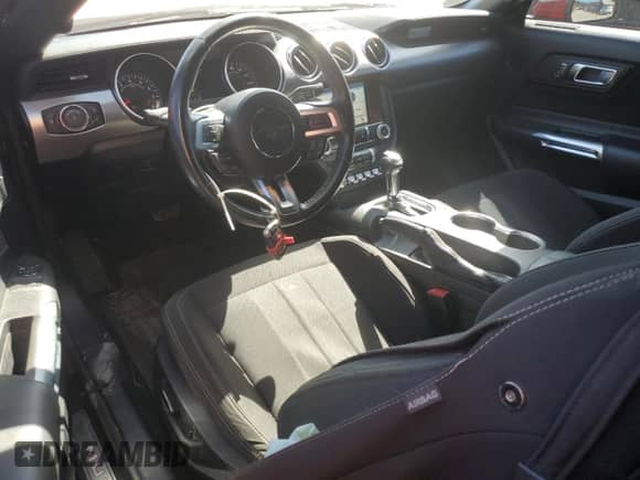 2019 Ford Mustang GT с VIN 1FA6P8CF3K5118995, выставлен на аукционе Copart как лот 84606385 с пробегом 54 564 миль миль и Списание • Salvage title. История ставок и продаж доступна на DreamBid. Изображение 8.