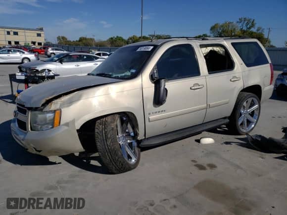 2009 Chevrolet Tahoe 1LT с VIN 1GNEC23369R211007, выставлен на аукционе Copart как лот 76319884 с пробегом Не указан миль и Списание • Salvage title. История ставок и продаж доступна на DreamBid. Изображение 1.